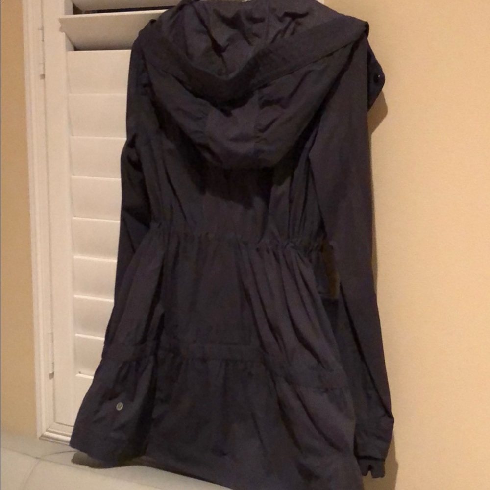 Lululemon jacket - Picture 6 of 6